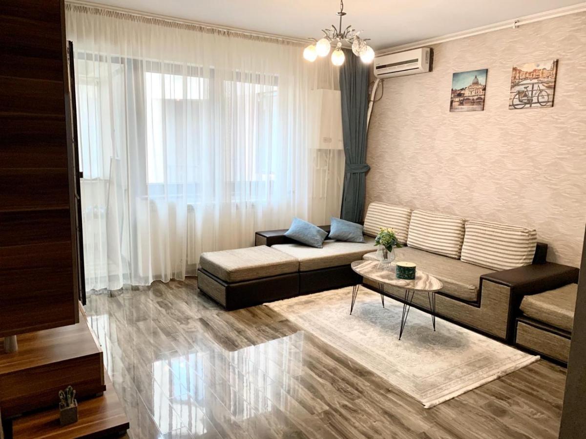 Studio 52 Köstence Dış mekan fotoğraf